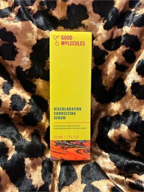 Good Molecules Discoloration Correcting Serum - Yellow